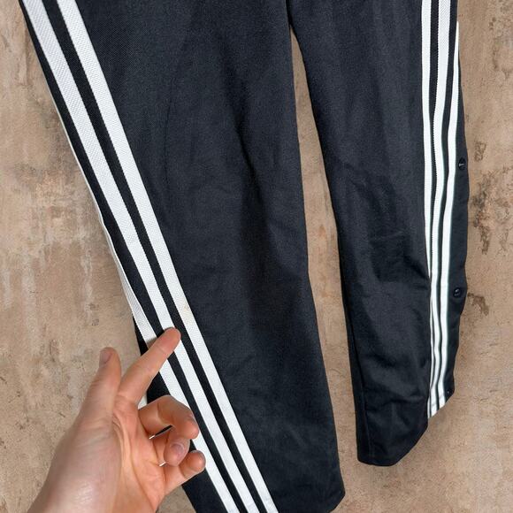 Vintage Y2K Adidas Sweatpants Youth M Relaxed Fit Jet Black Polyester 3 Stripes - Picture 5 of 6